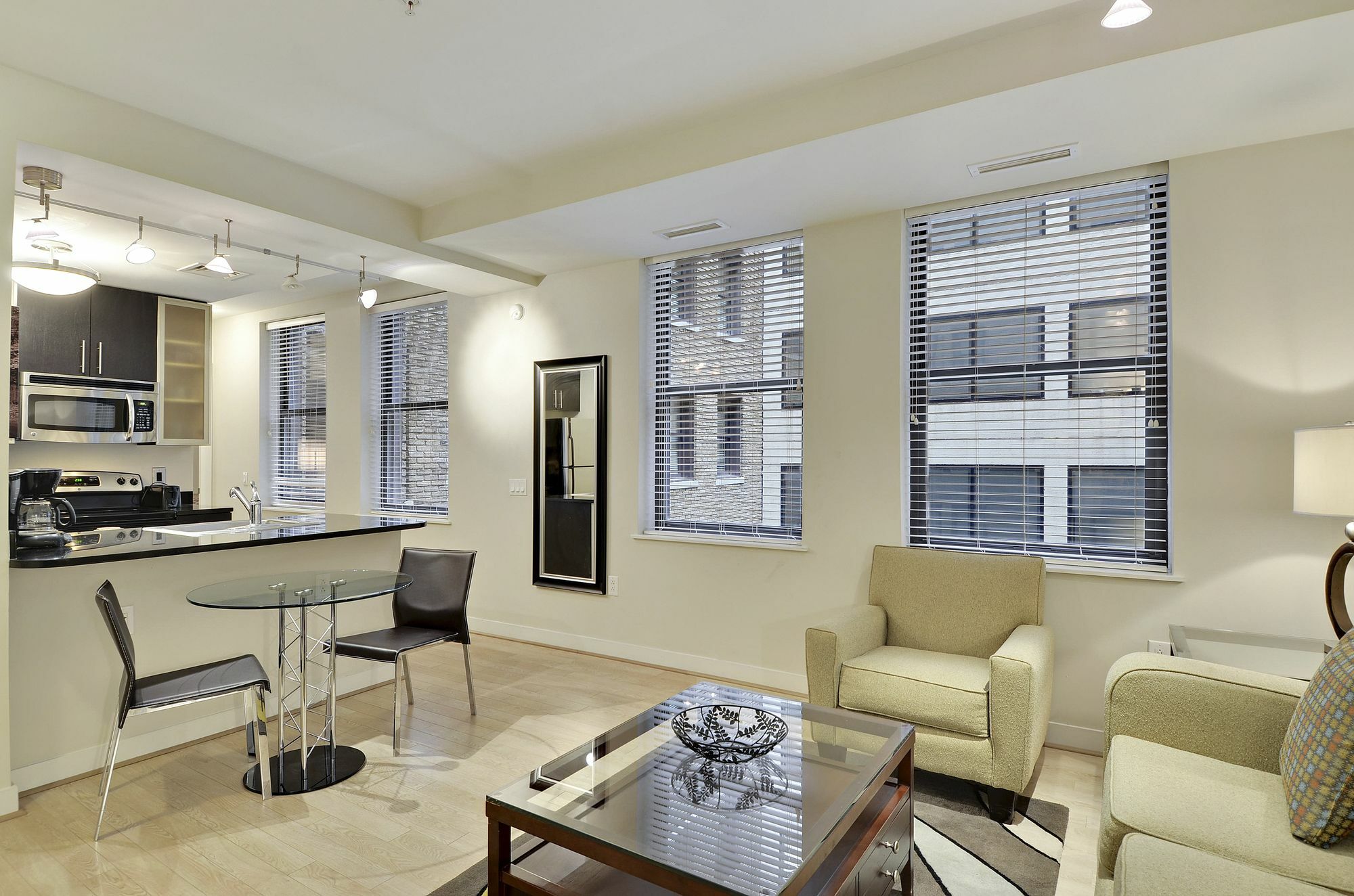 华盛顿哥伦比亚Bridgestreet At Woodward Building公寓式酒店 外观 照片